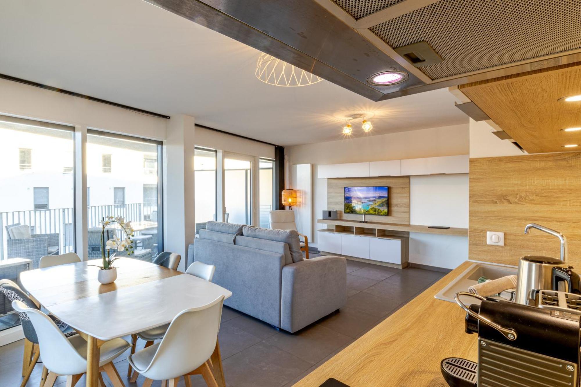 La Plume Vue Lac 3 Etoiles - Garage Prive, Secteur Recherche, Moderne & Tout Equipe, 6 Personnes آنسي المظهر الخارجي الصورة