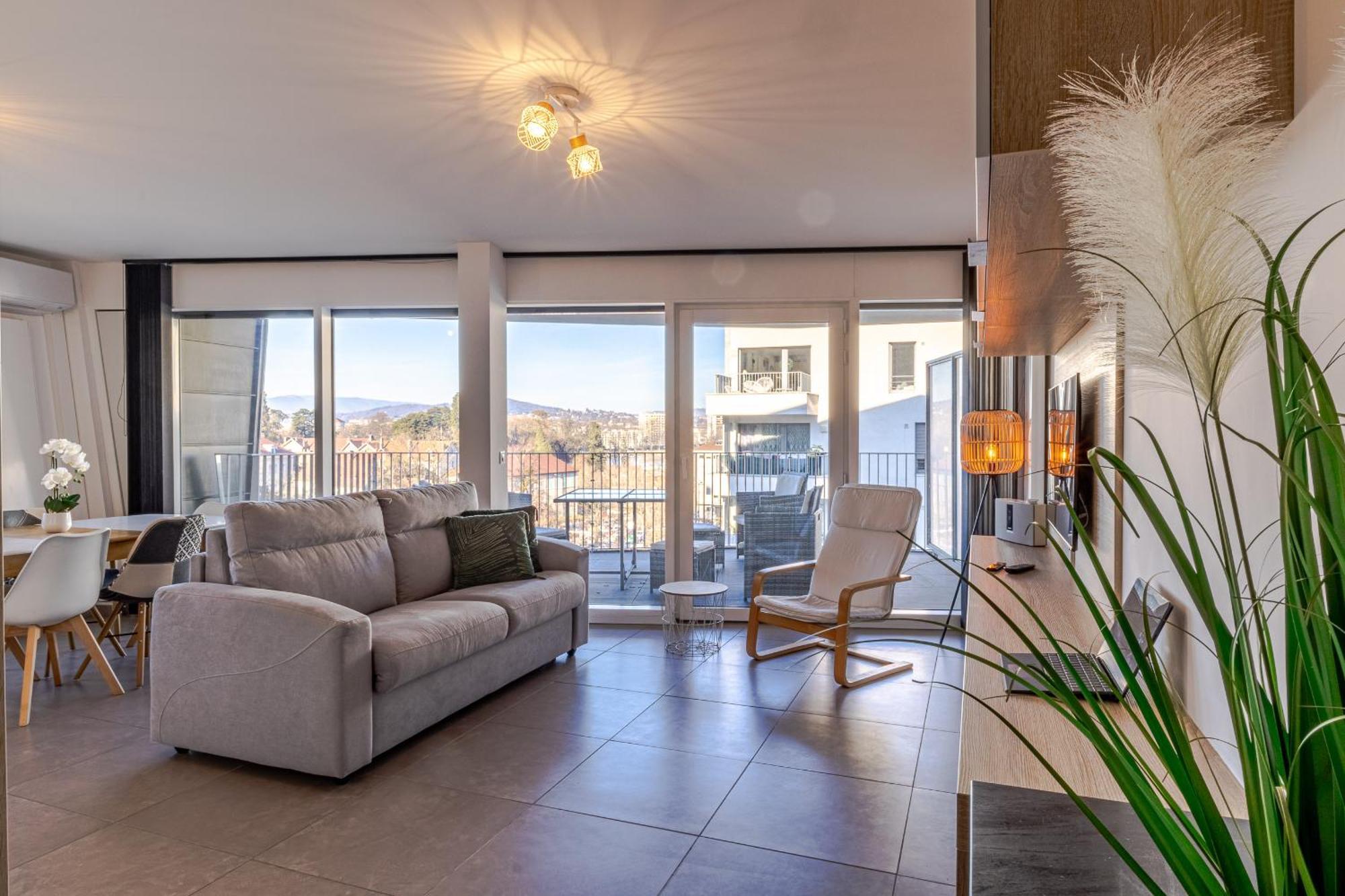 La Plume Vue Lac 3 Etoiles - Garage Prive, Secteur Recherche, Moderne & Tout Equipe, 6 Personnes آنسي المظهر الخارجي الصورة