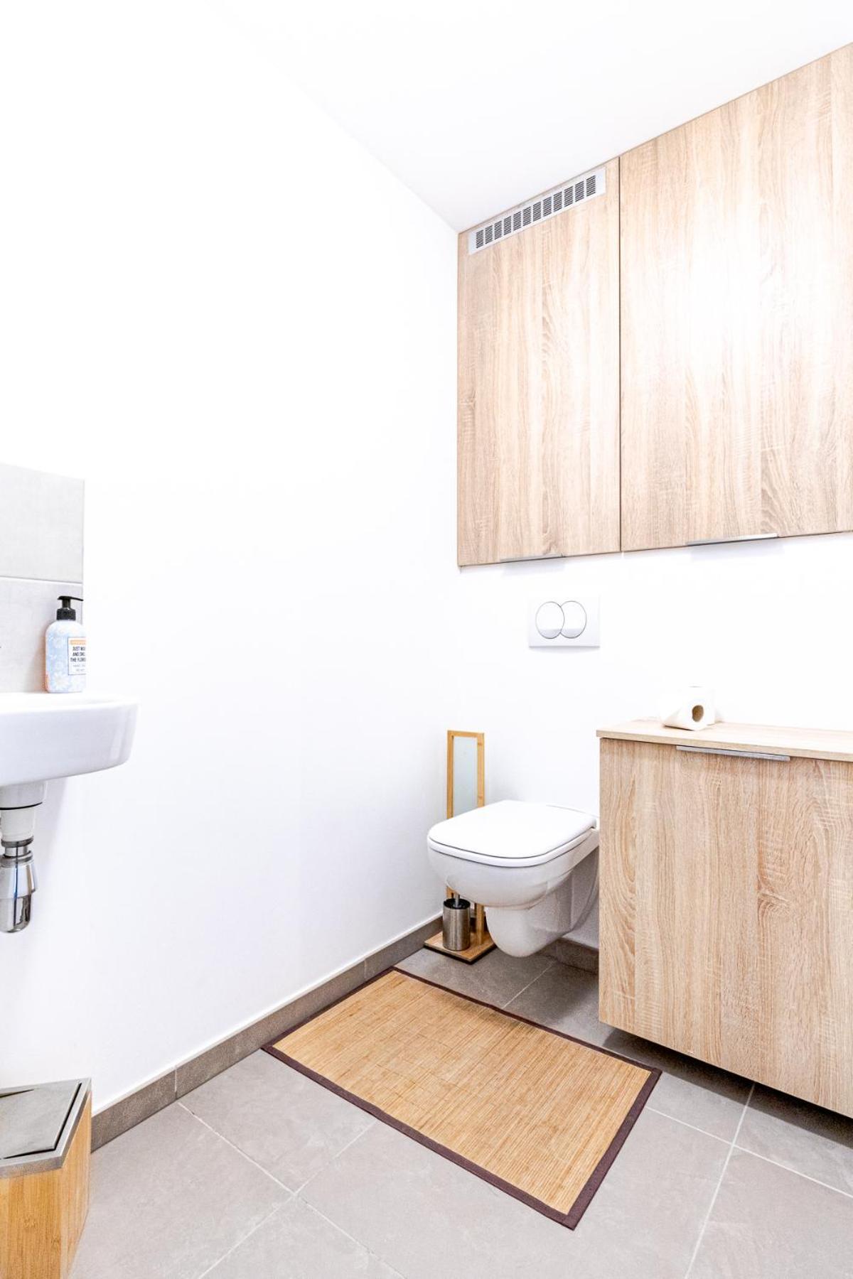 La Plume Vue Lac 3 Etoiles - Garage Prive, Secteur Recherche, Moderne & Tout Equipe, 6 Personnes آنسي المظهر الخارجي الصورة